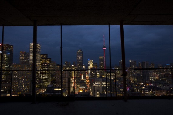 Bank-of-canada-condos